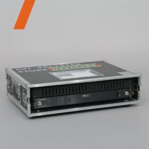 Aktiver Antennensplitter Shure UA845UWB-E, breitbandig, 2x 4 Outputs, 2x Cascade